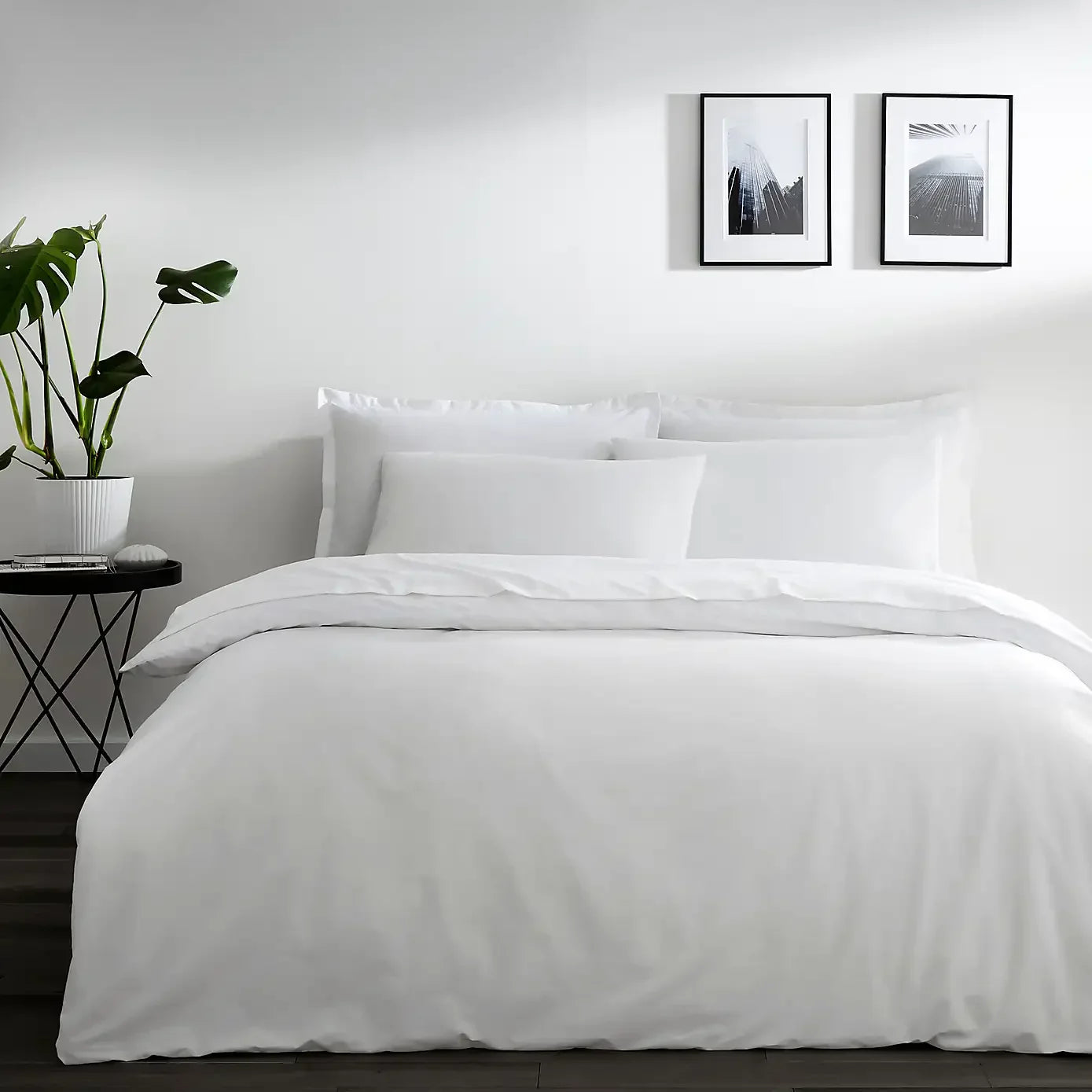Riggs Infinity Cotton Duvet Cover - White