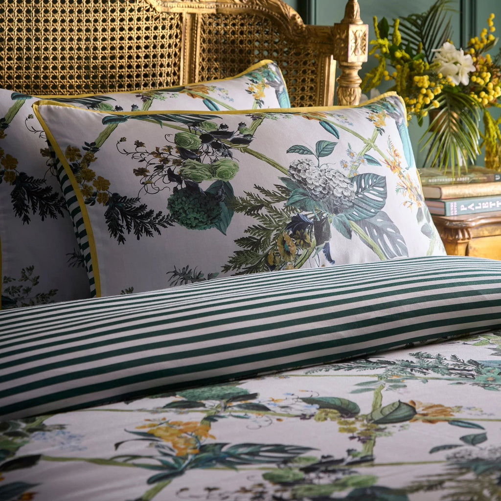 Laurence Llewelyn-Bowen Cotswold Fantasia Duvet Cover Set - Green