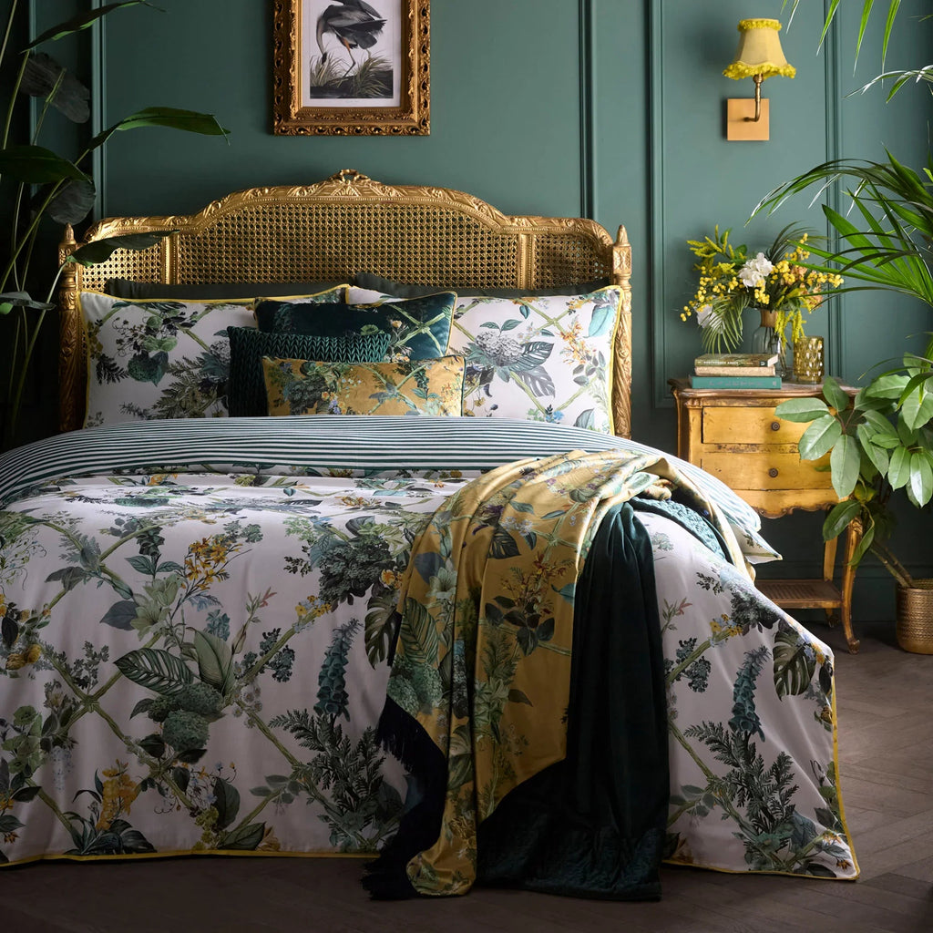 Laurence Llewelyn-Bowen Cotswold Fantasia Duvet Cover Set - Green
