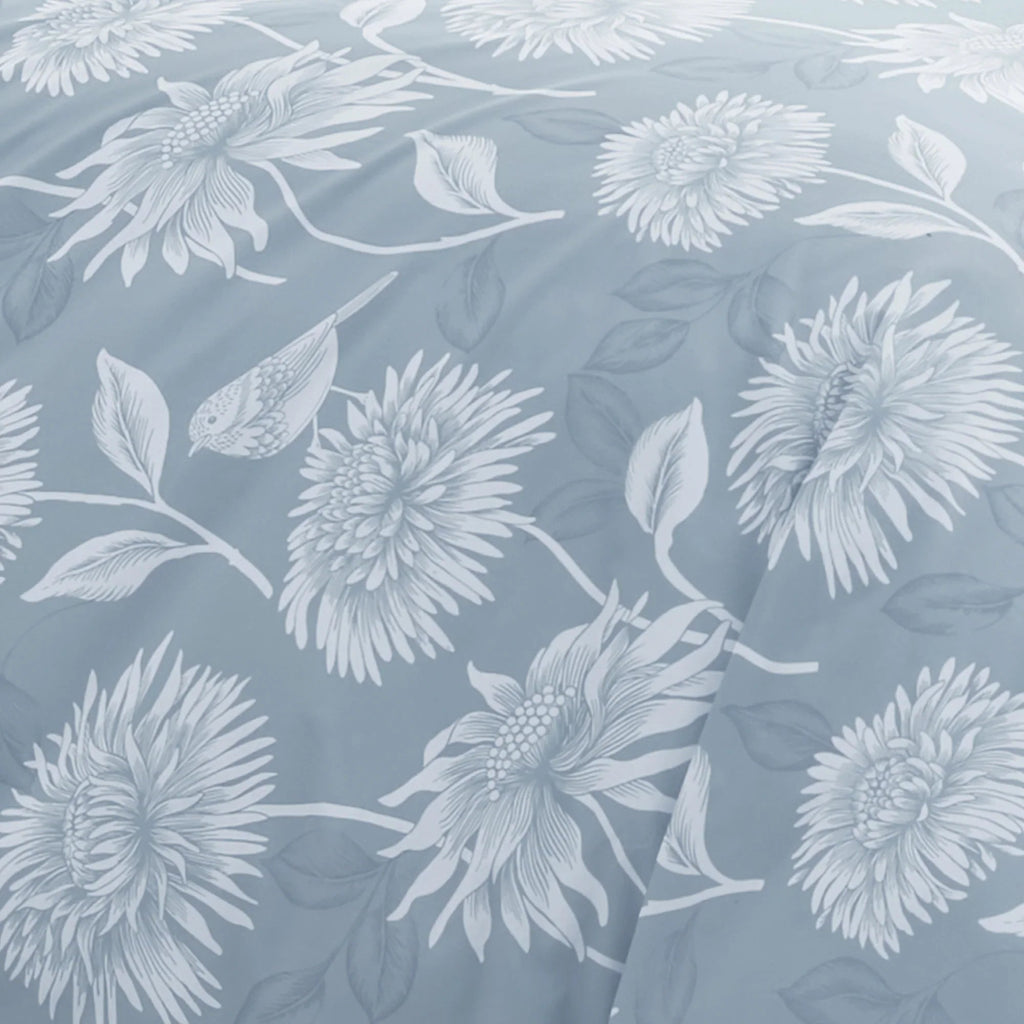 D & D Chrysanthemum Duvet Cover Set - Blue