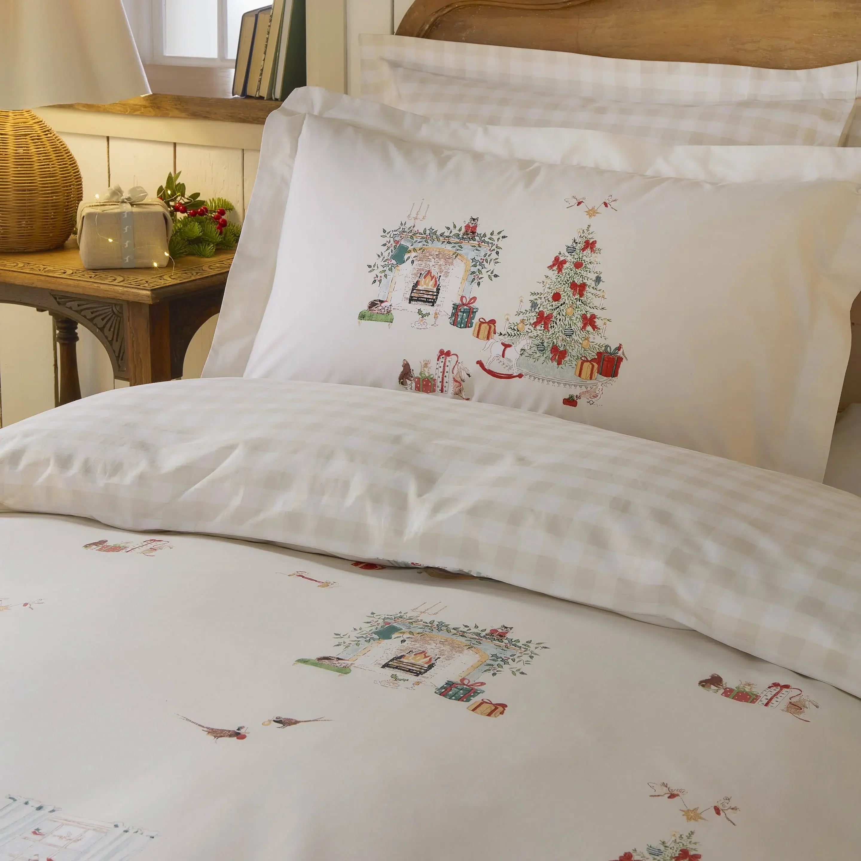 Sophie Allport Cosy Christmas Duvet Cover Set - Misty Green