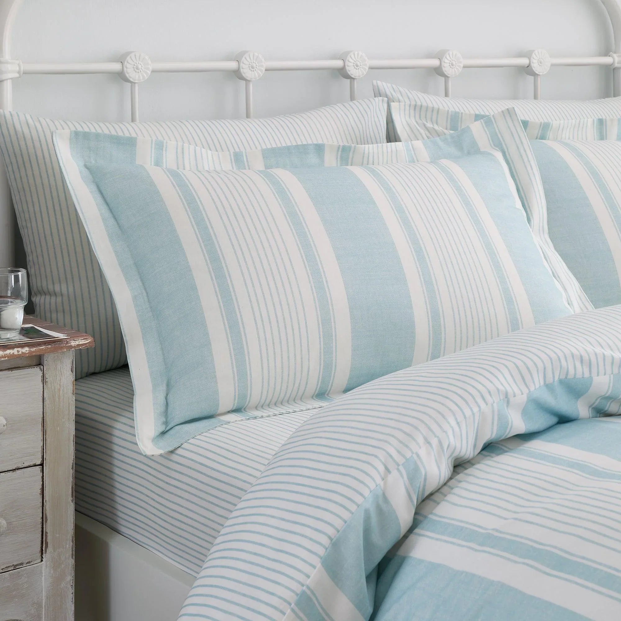 D & D Finlay Stripe Duvet Cover Set - Blue