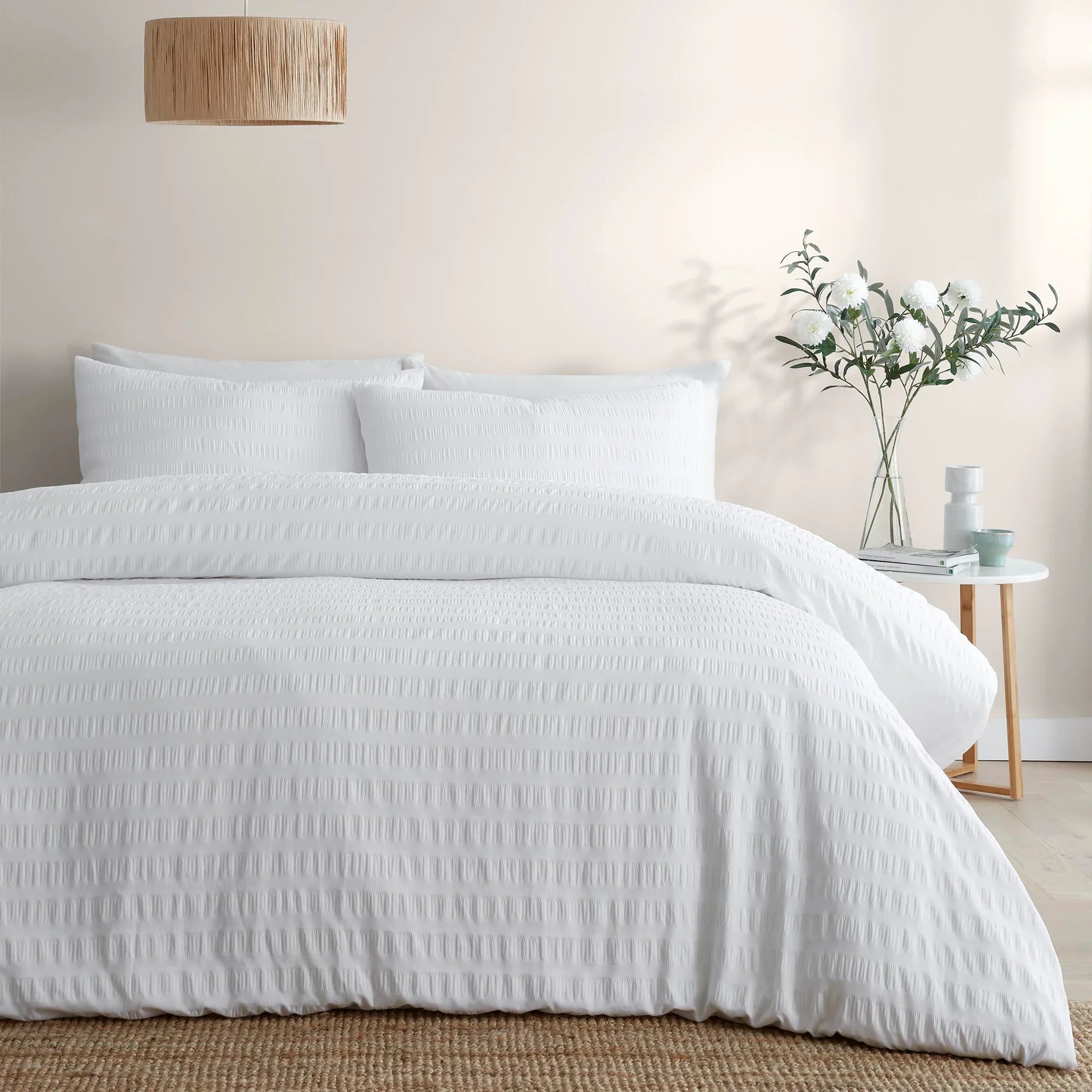 Serene Honley Seersucker Duvet Cover Set - White
