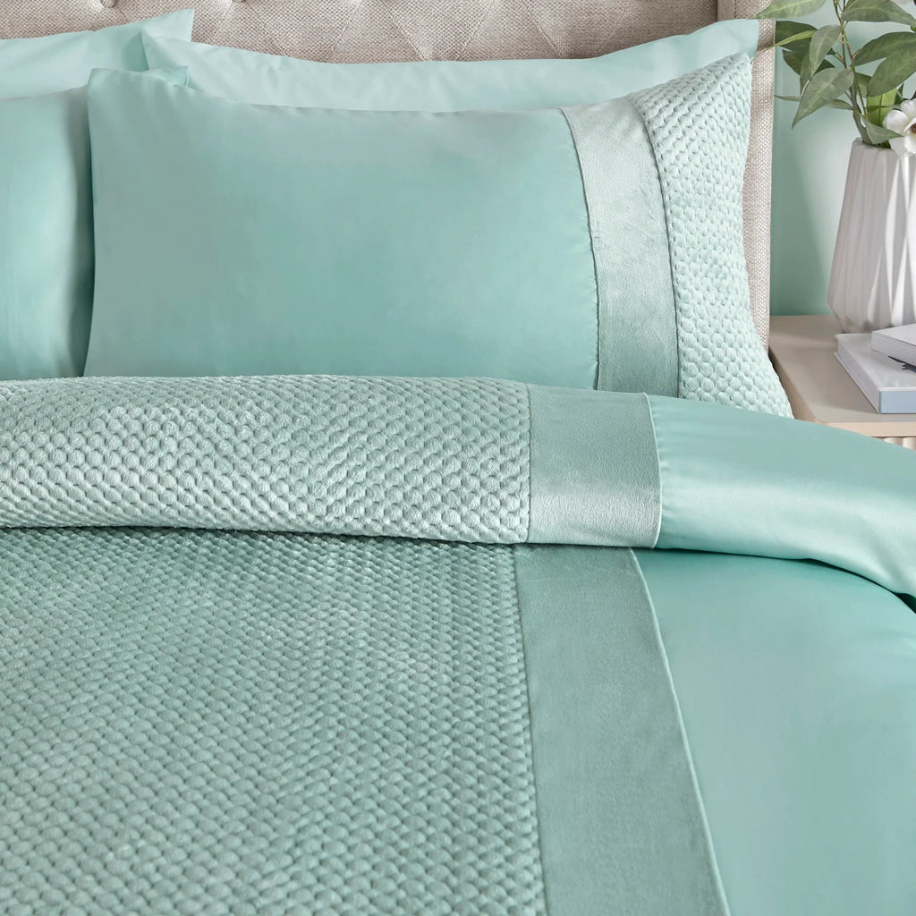 Soiree Iras Duvet Cover Set - Duck Egg