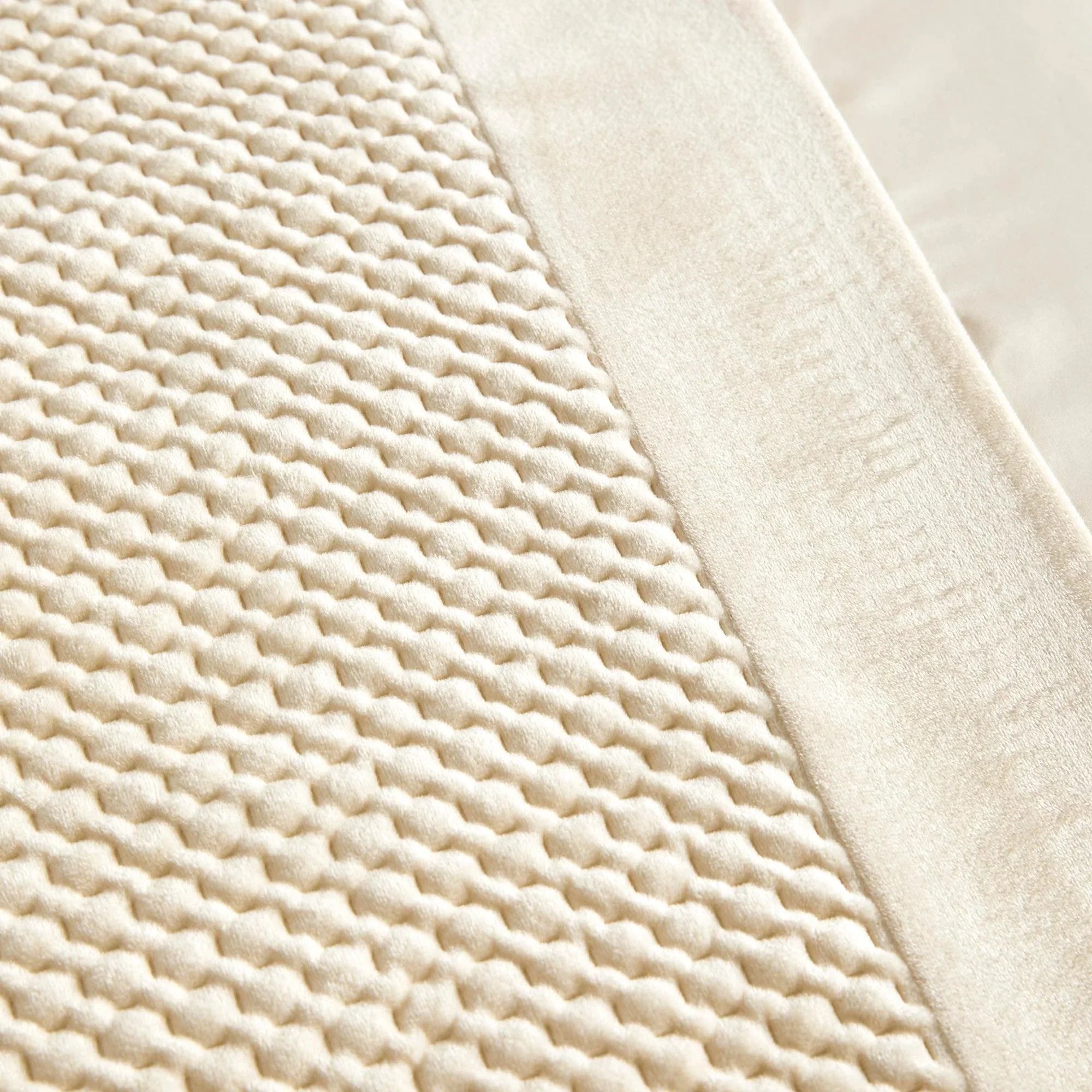 Soiree Iras Duvet Cover Set - Natural