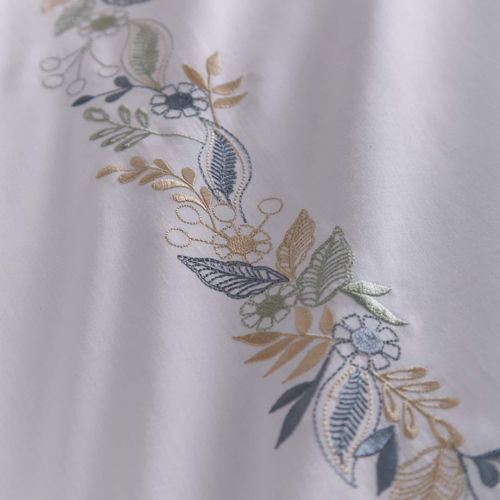 Appletree Boutique Julianna Embroidery Duvet Cover Set - White