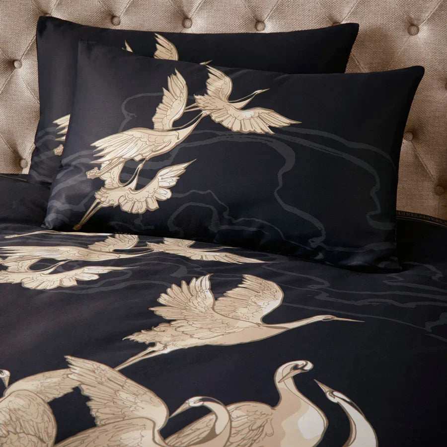 Laurence Llewelyn-Bowen Kireina Duvet Cover Set - Black