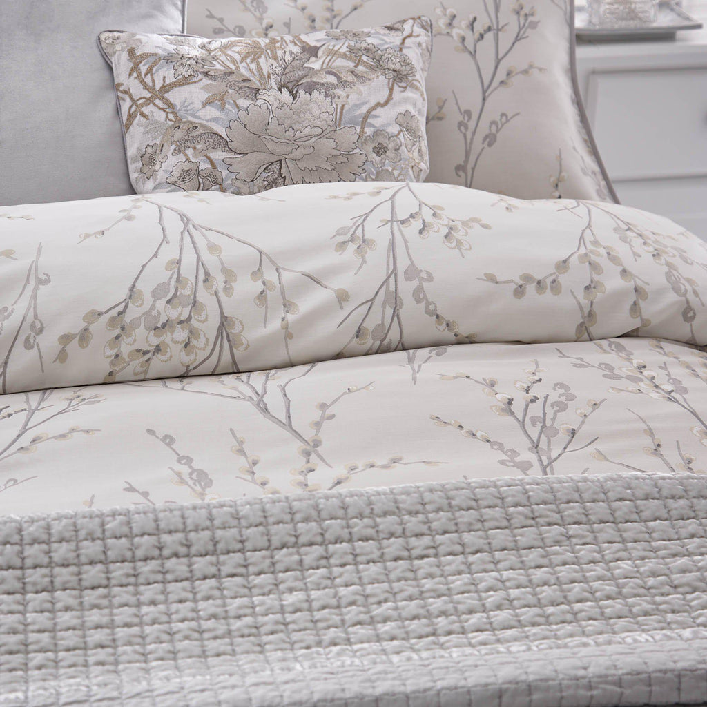 Laura Ashley Pussy Willow Duvet Cover Set - Dove Grey
