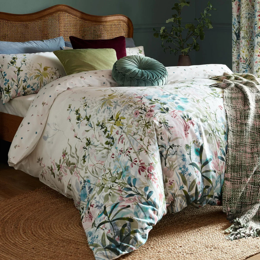 Laura Ashley Pointon Fields Duvet Cover Set - Multi