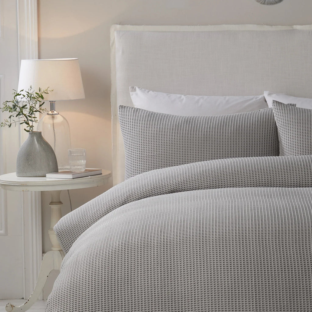 Serene Lindly Duvet Cover Set - Silver