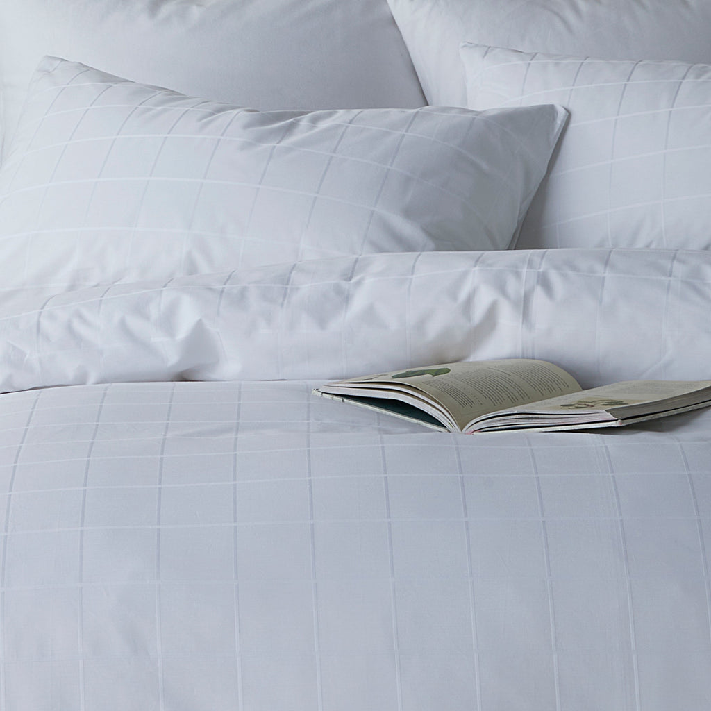 Luxe & Wilde Lorton Duvet Cover Set - White