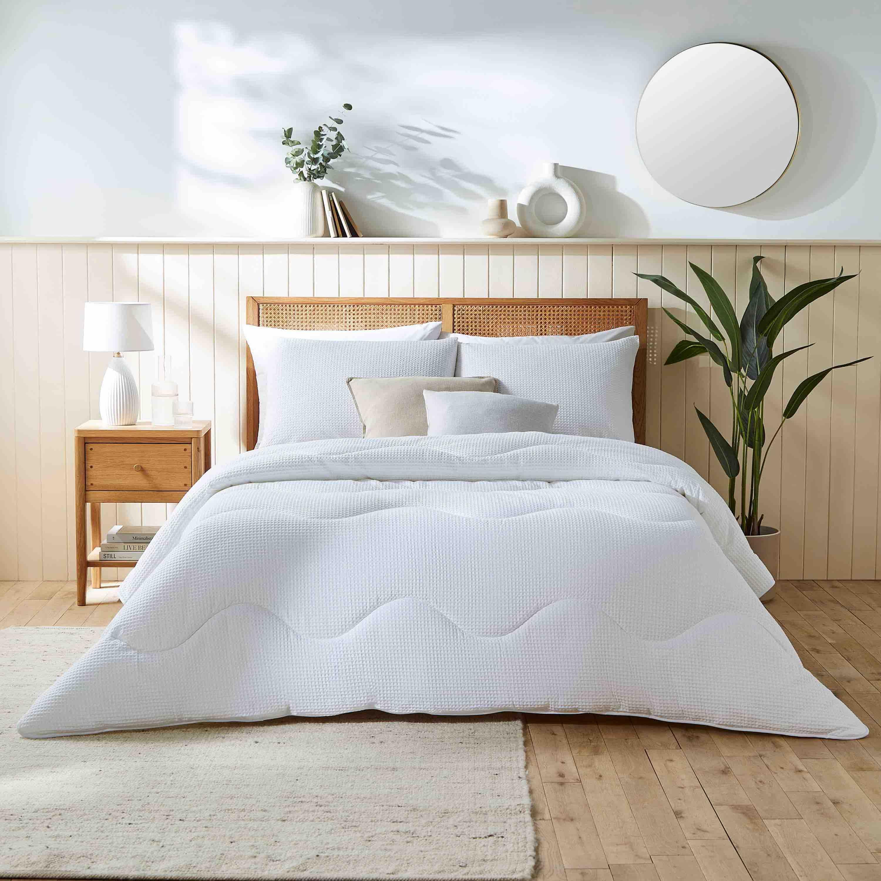 Night Lark Cotton Waffle Coverless Duvet - White