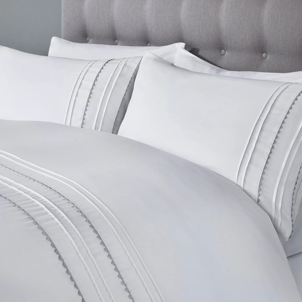Serene Ric Rac Duvet Cover Set - Silver