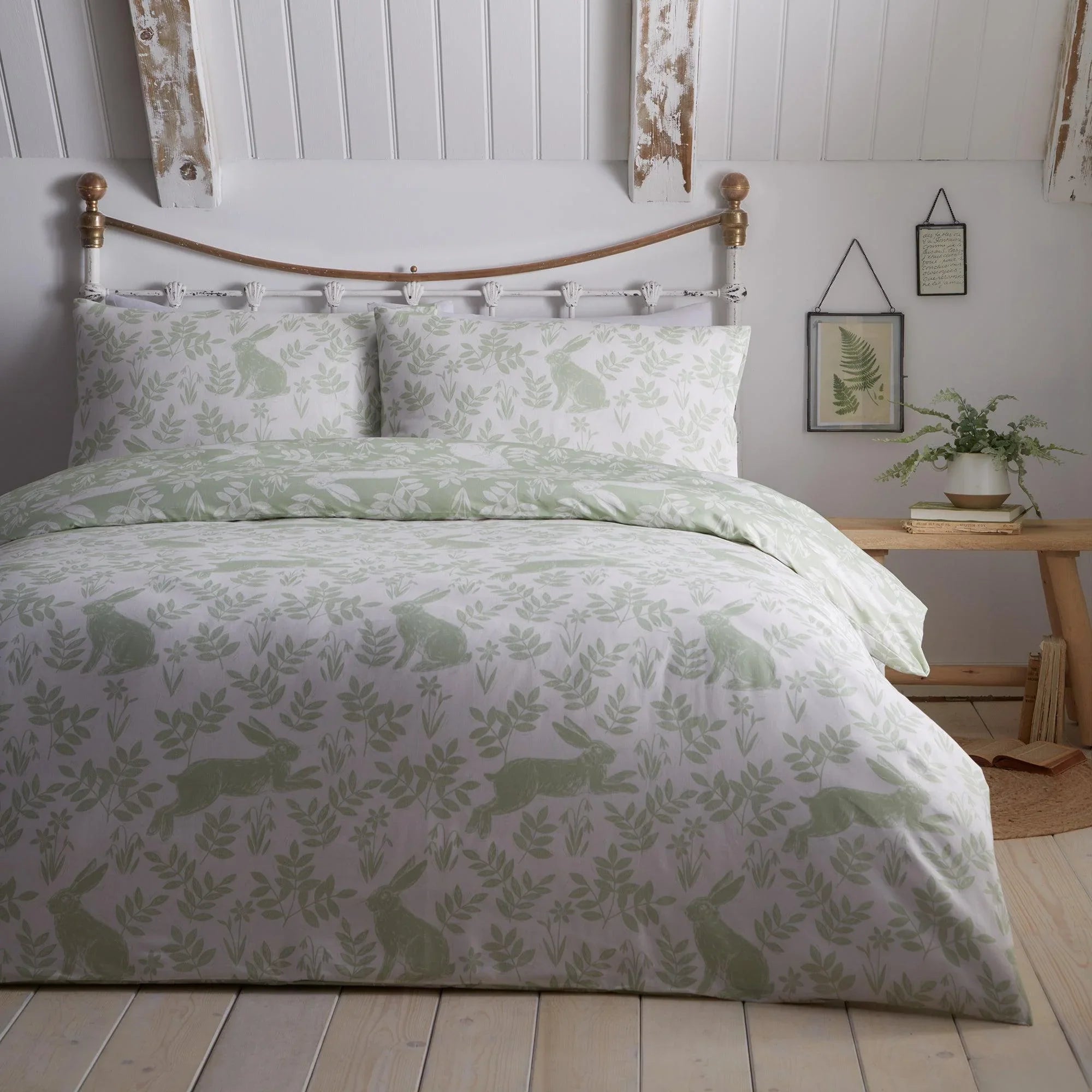 D & D Spring Rabbits Duvet Cover Set - Green