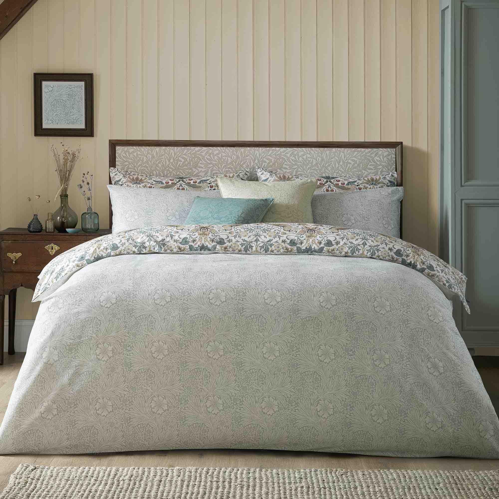 William Morris Strawberry Thief Duvet Cover Set - Hessian
