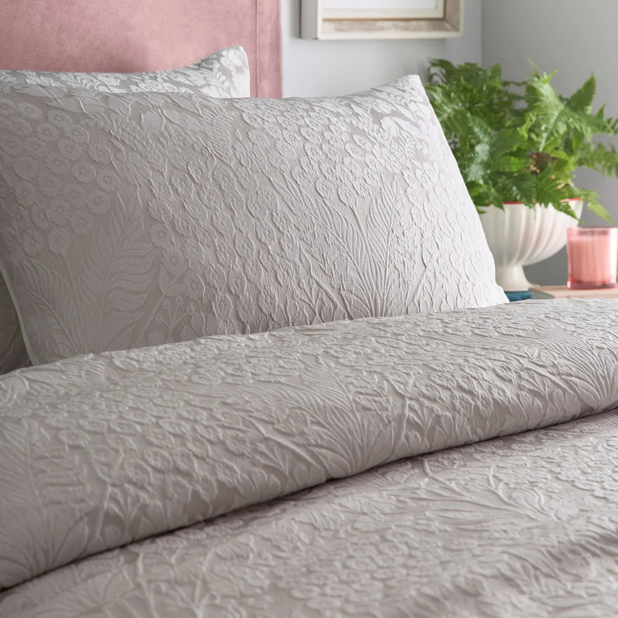Appletree Toria Jacquard Duvet Cover Set - Stone