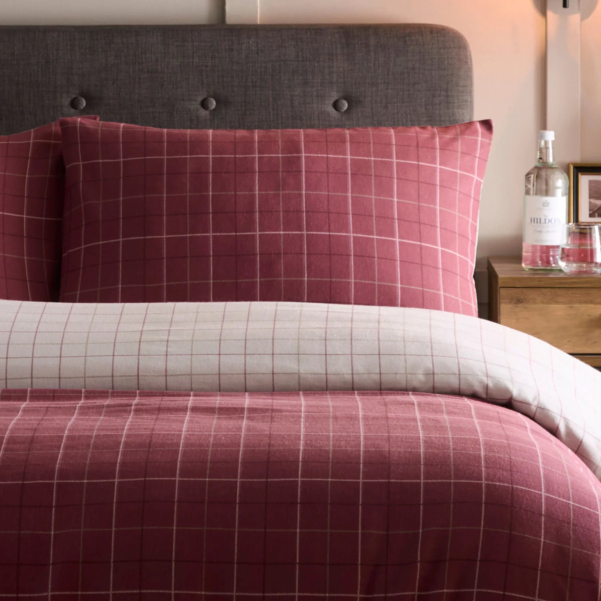 D & D Wynn Brushed Cotton Duvet Cover Set - Burgundy