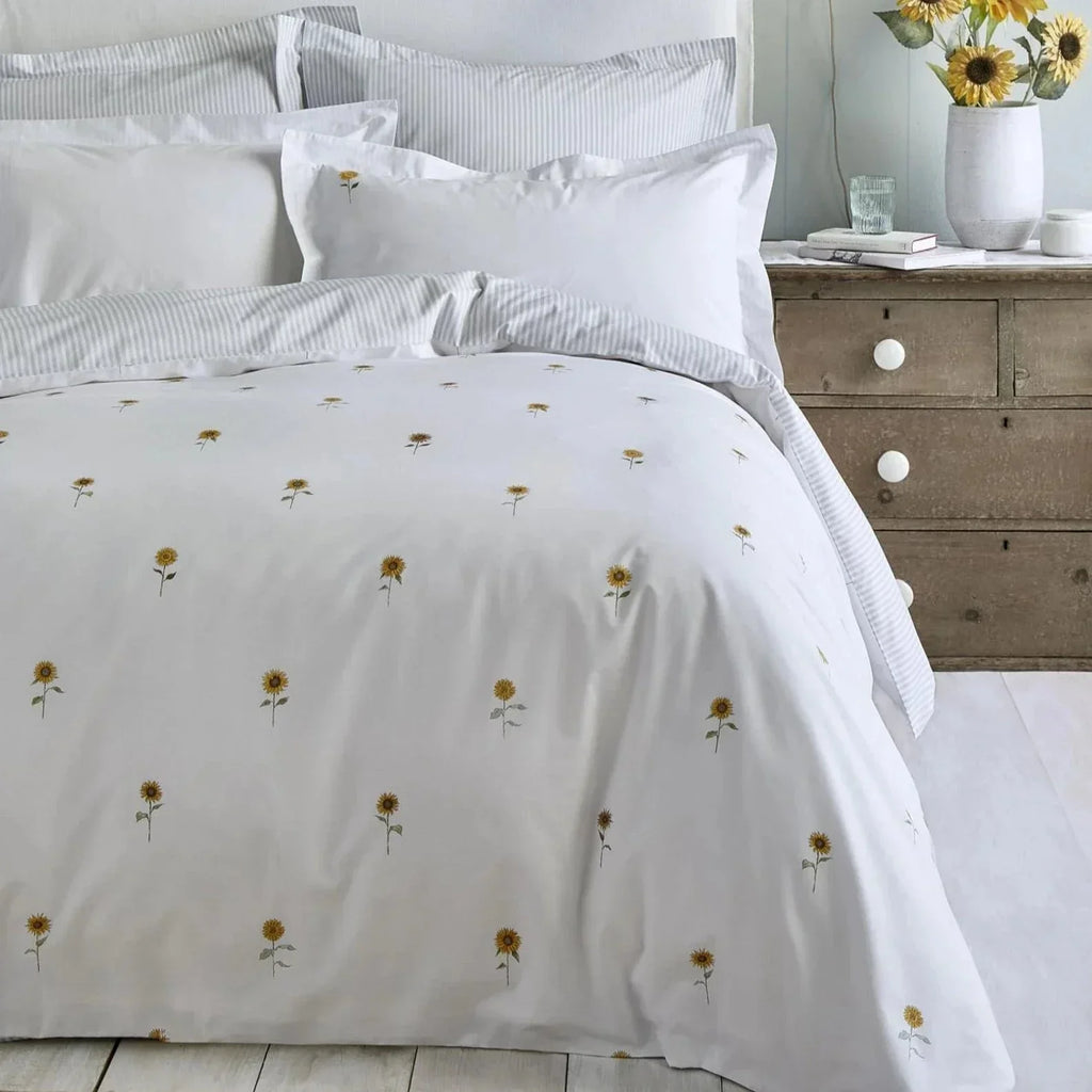 Sophie Allport Sunflowers Duvet Set - White