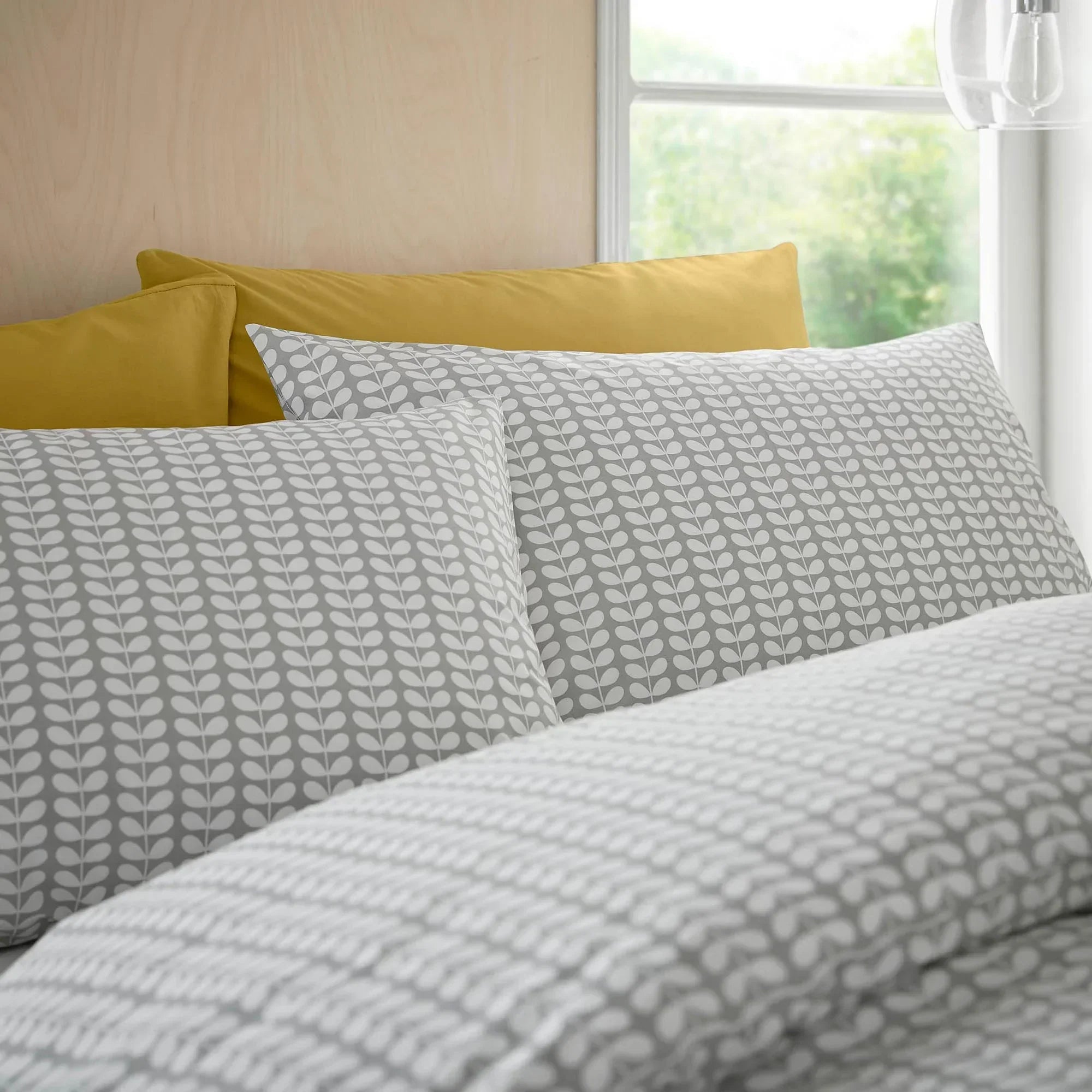 Orla Kiely Tiny Stem Duvet Cover - Light Cool Grey